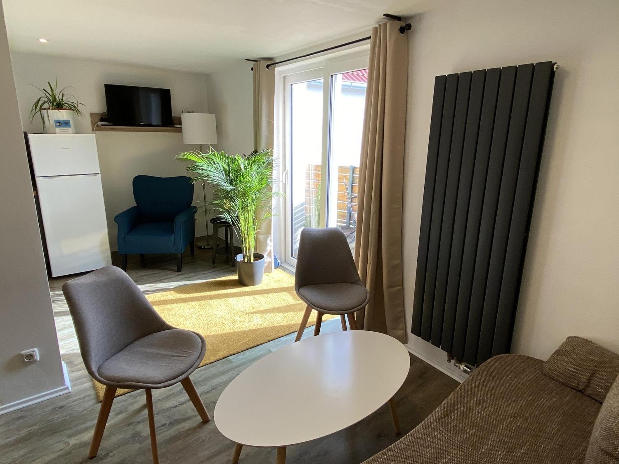 יינה Ferienwohnung Happynest מראה חיצוני תמונה