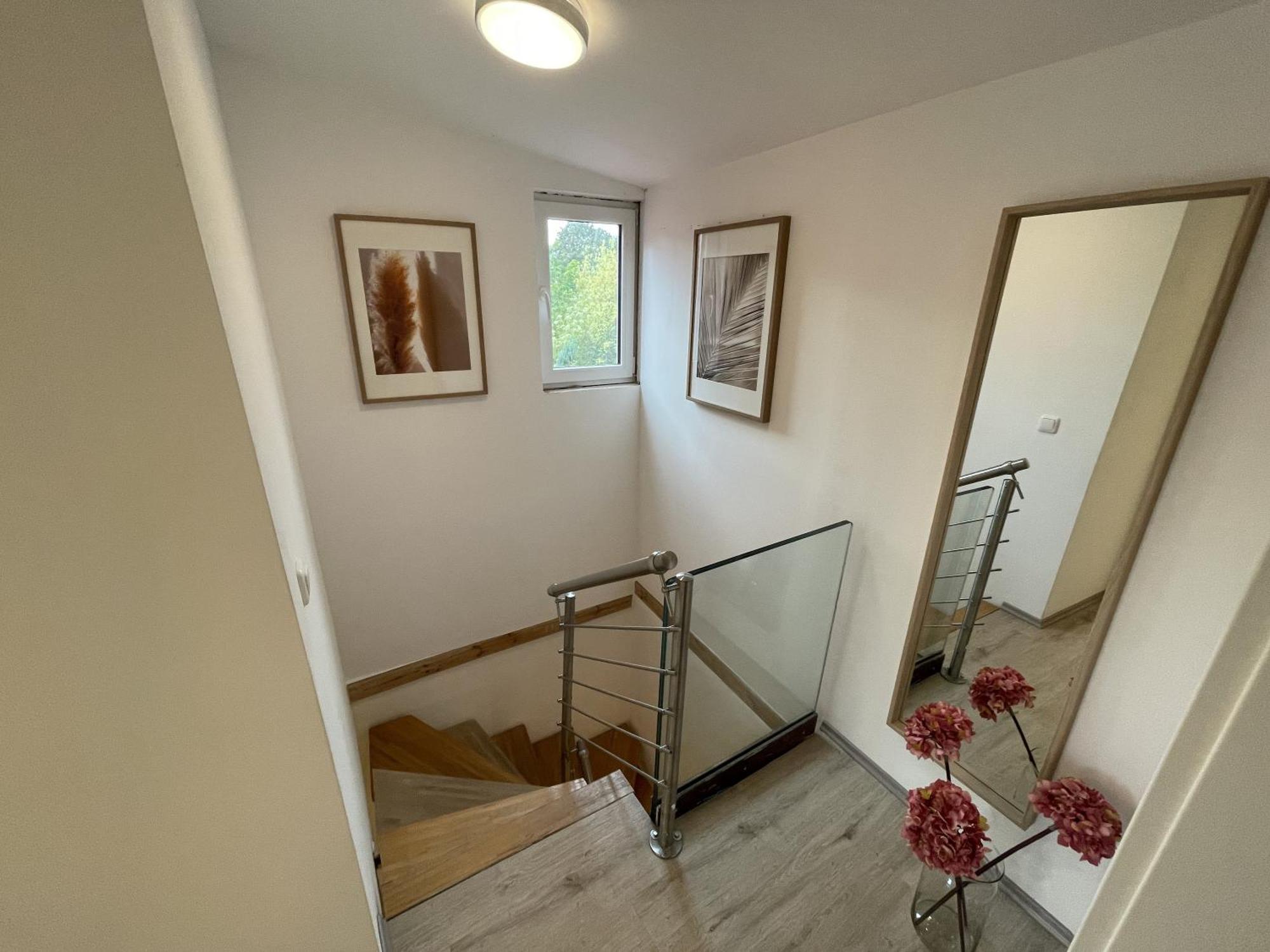 יינה Ferienwohnung Happynest מראה חיצוני תמונה